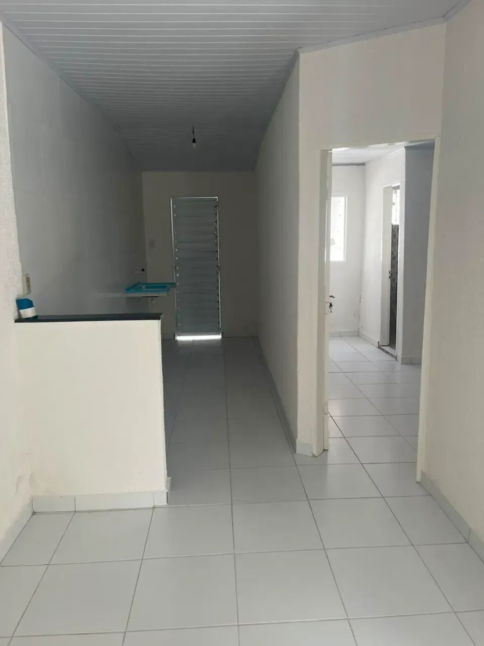 Vendo Casa no Bairro M.Freire 3- - Foto 4