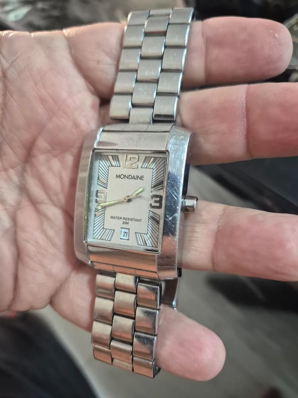 Relógio MONDAINE TANK  À QUARTZ   -   FUNCIONAMENTO OK - Foto 4