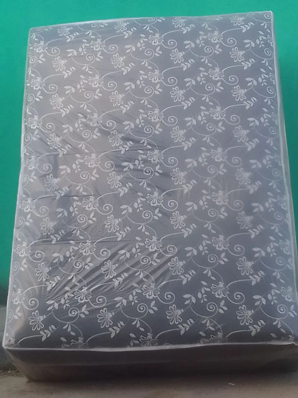 Vendo cama box barata  - Foto 2