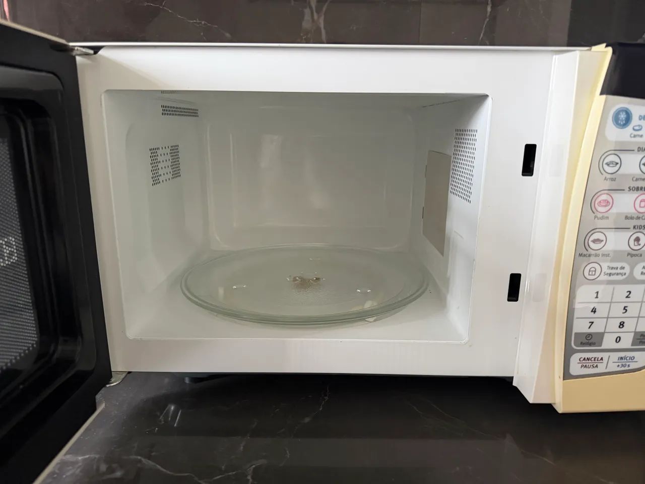 Microondas Electrolux MTD30 - Foto 2