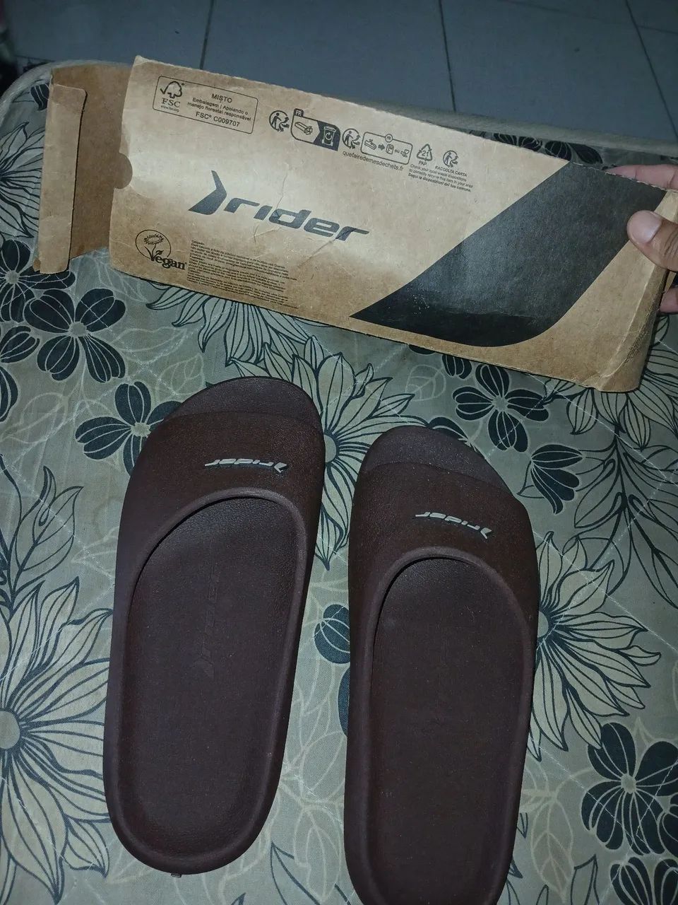 Chinelo Rider novo