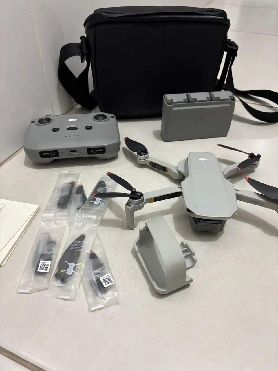 Drone dji mini 2 combo fly more 