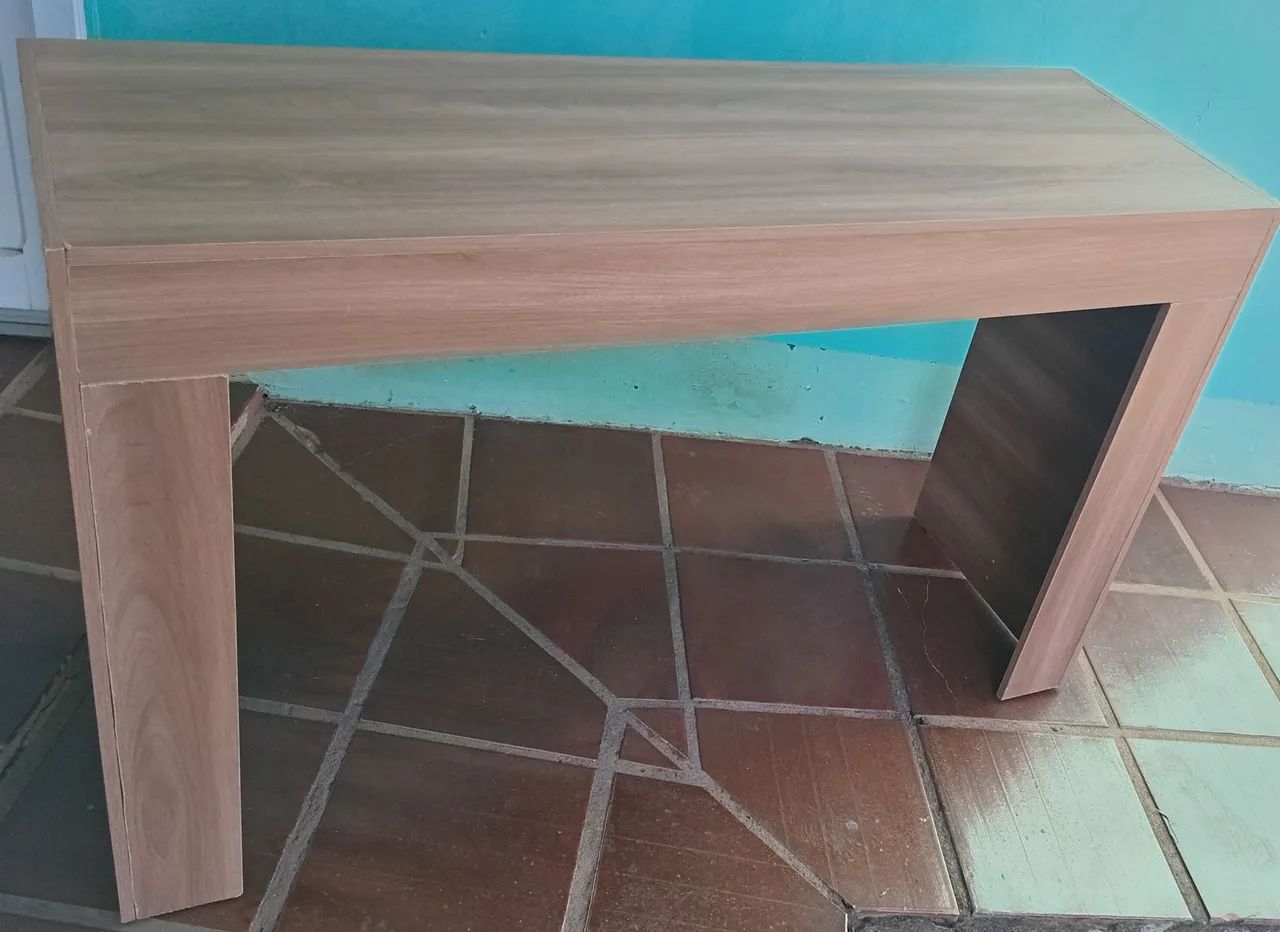 Mesa escrivaninha  