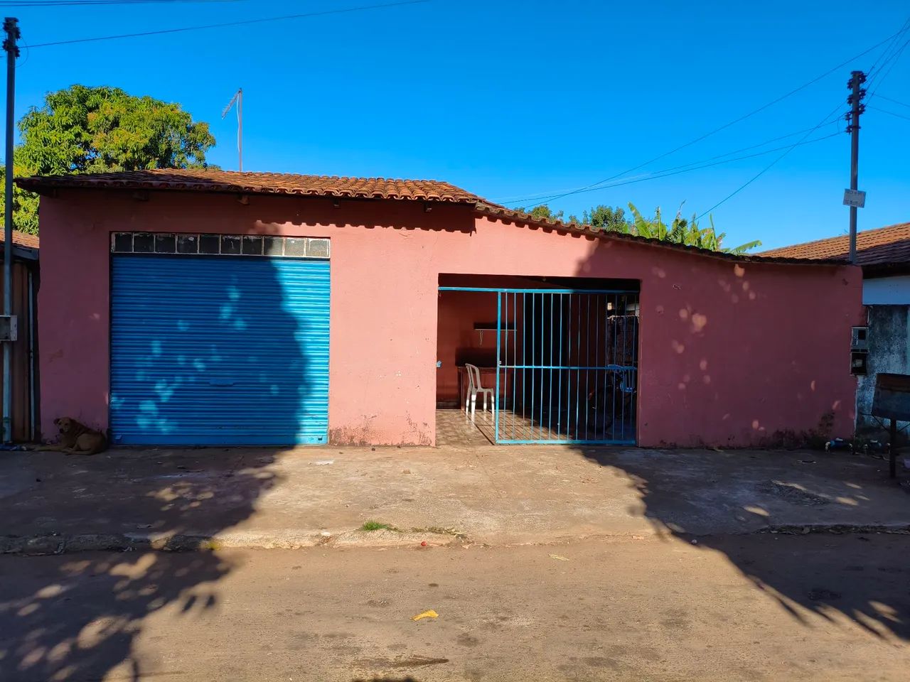 Vendo Casa em Santa Barbara de Goiás 