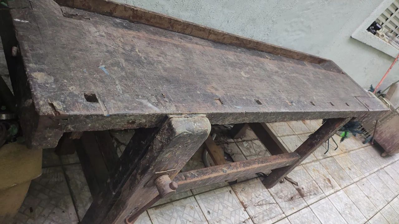Bancada de marcenaria antiga com 2 morças  - Foto 3