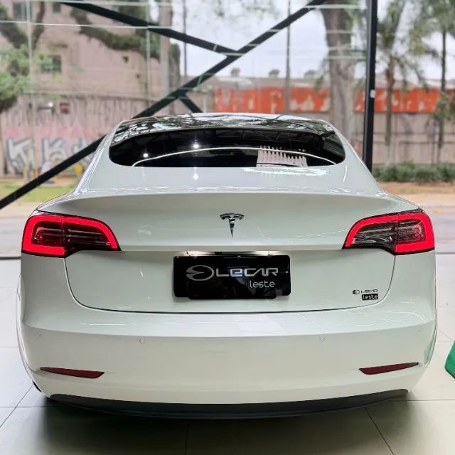 Tesla Model 3 Elétrico AWD Performance 2021 - Foto 4