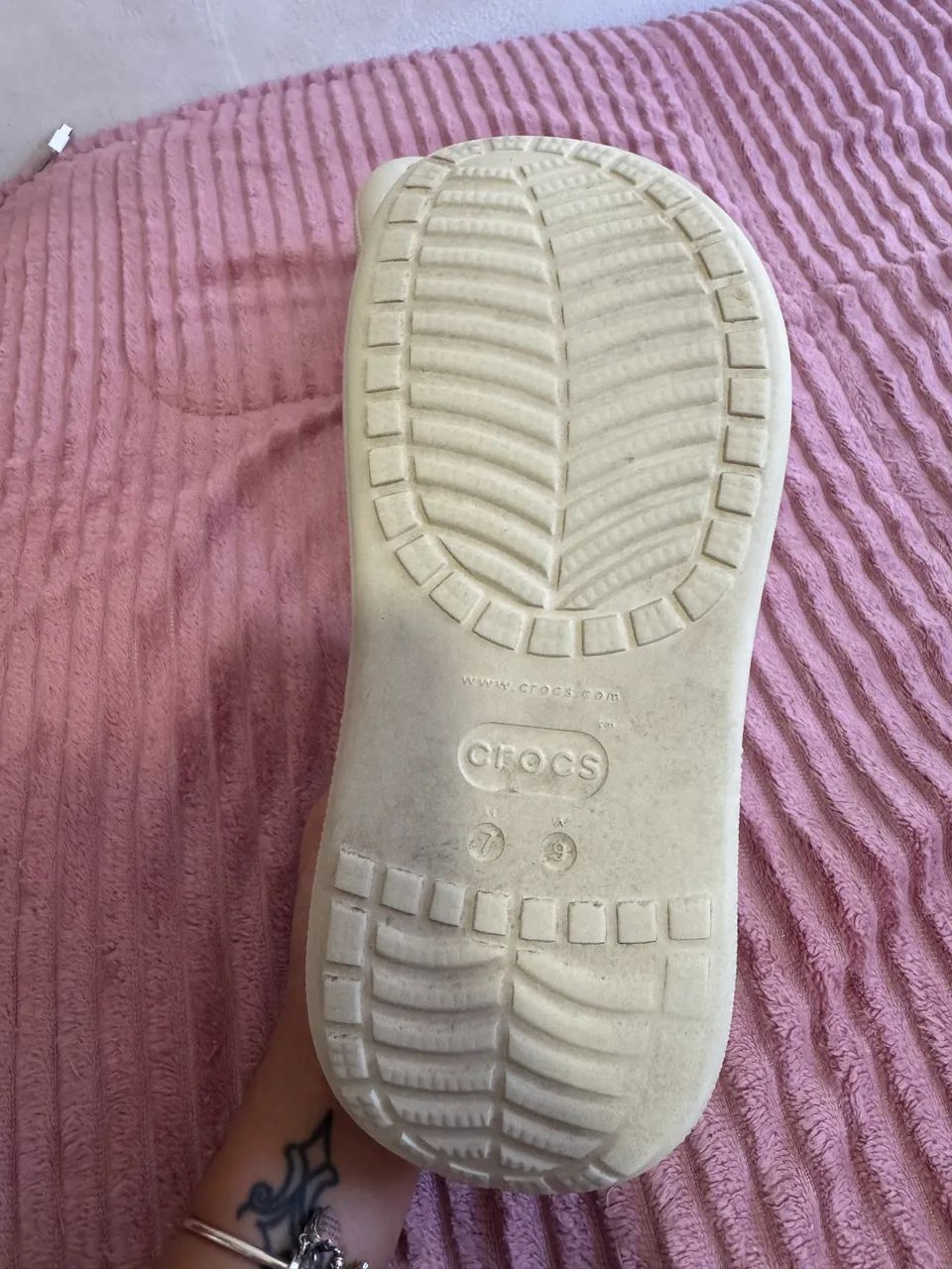 Crocs Classic Crush Clog 38 usado - Foto 3