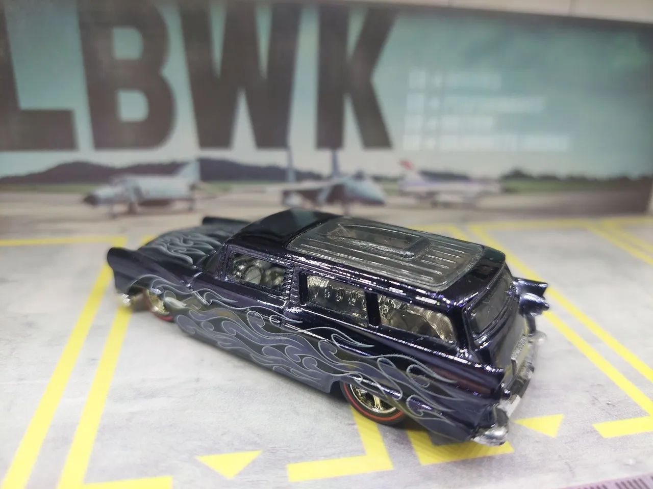 Hot Wheels 8 Crate - série Classics - Walmart ed. - Foto 4