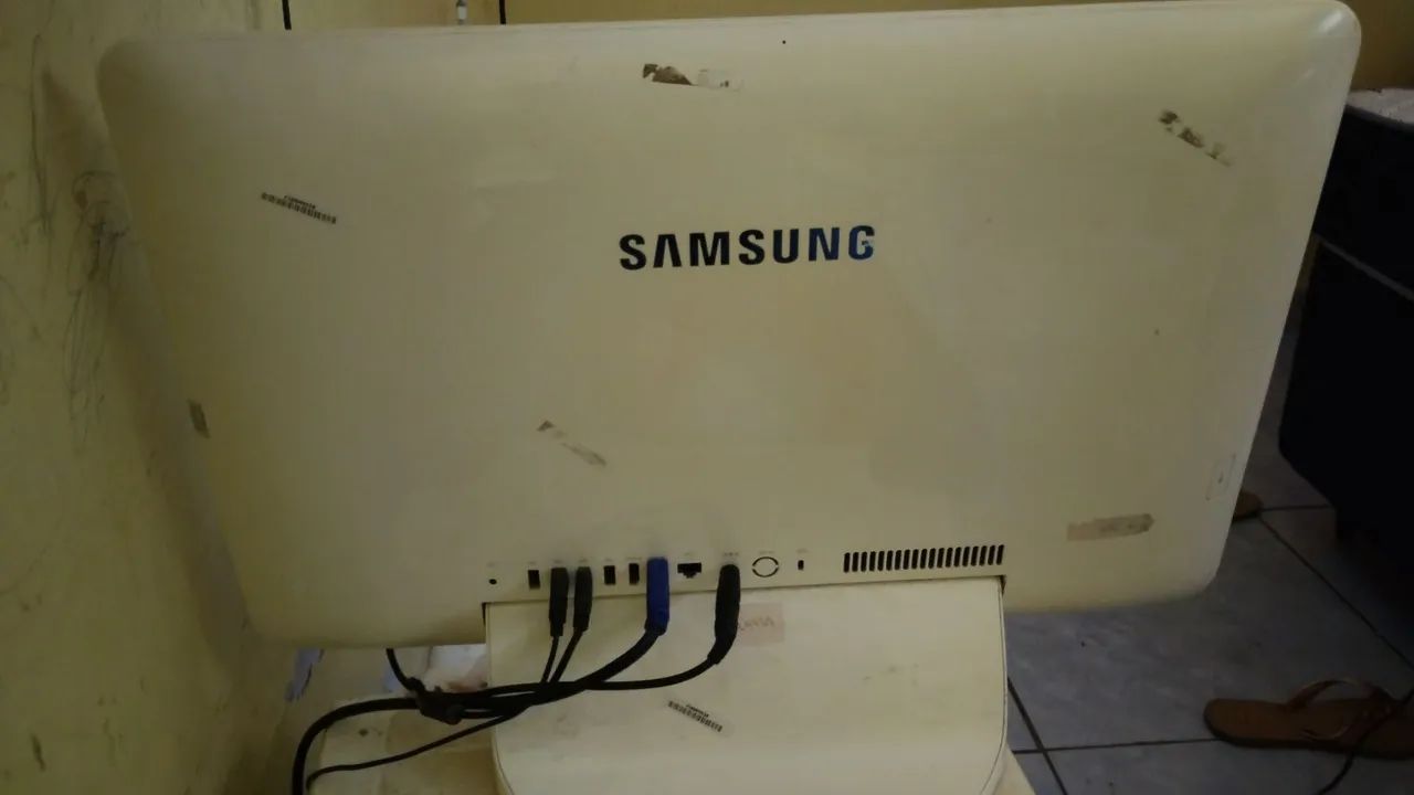 Vendo Computador Samsung All-in-One funcionando perfeitamente - Foto 2