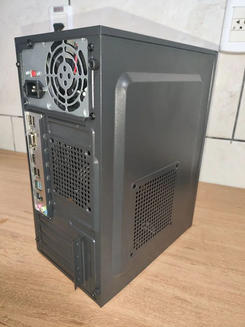 CPU Intel i3 quarta geração, SSD 120GB, 8GB de Ram  - Foto 3