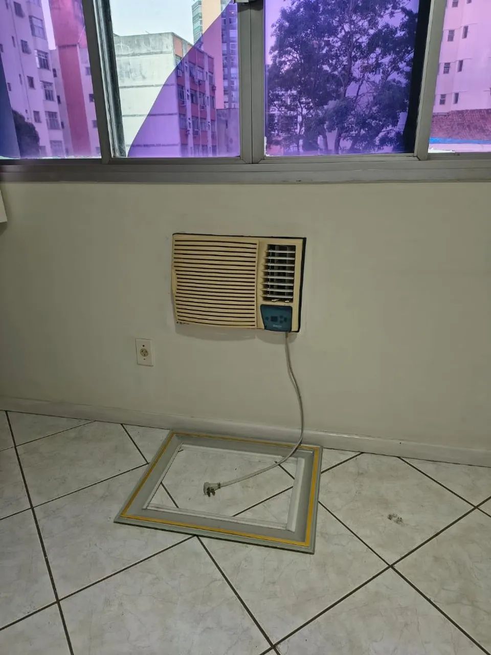 Ar condicionado,  2 aparelhos