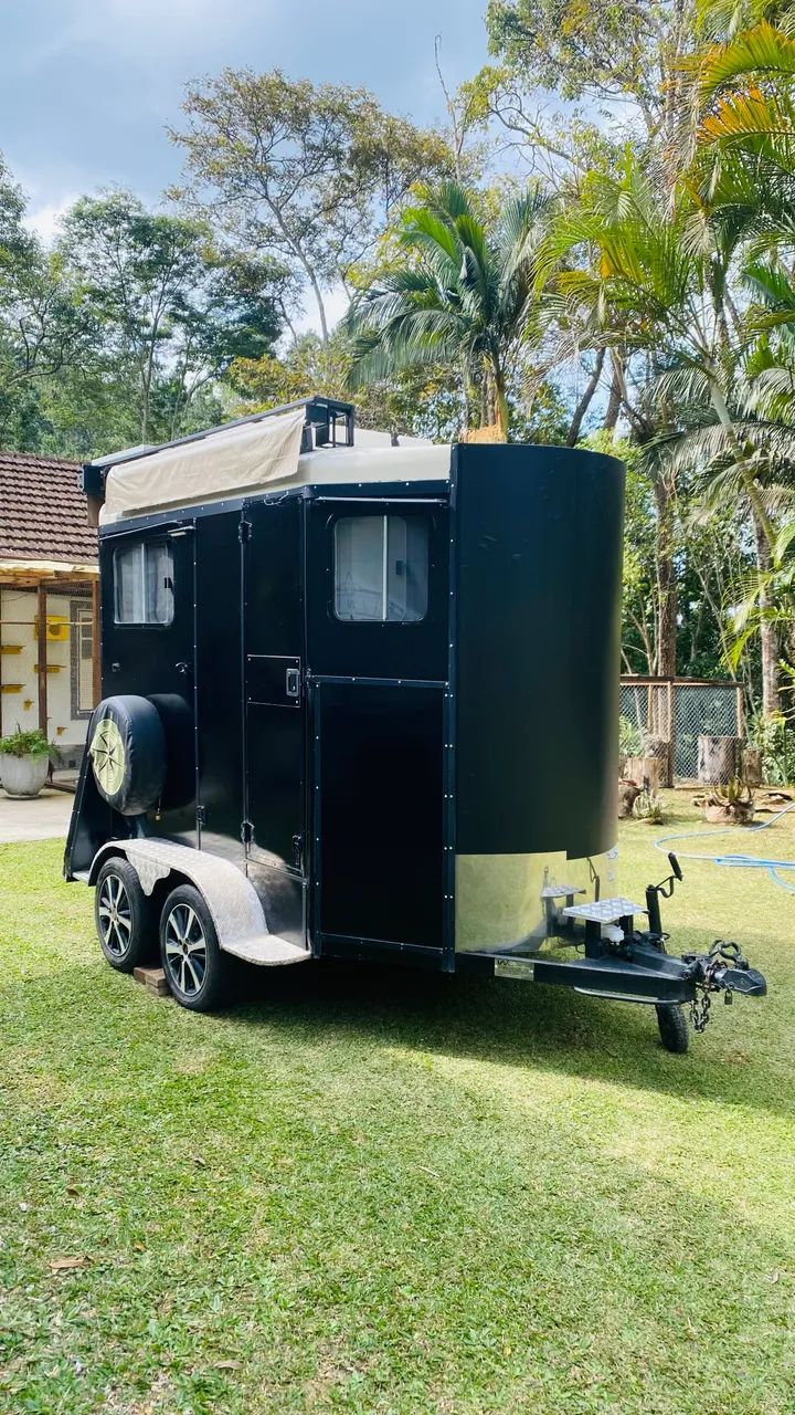 TRAILER EXPANSÍVEL 