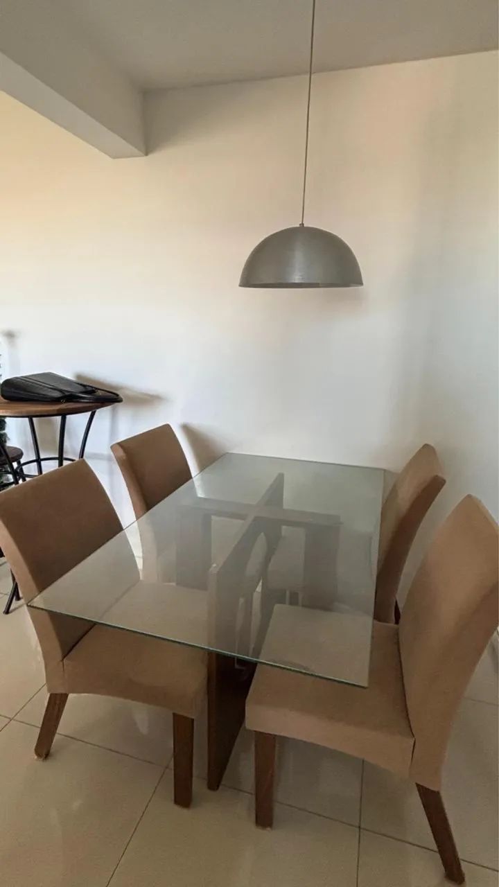 Mesa de jantar com 4 cadeiras - R$ 400,00 - Foto 2