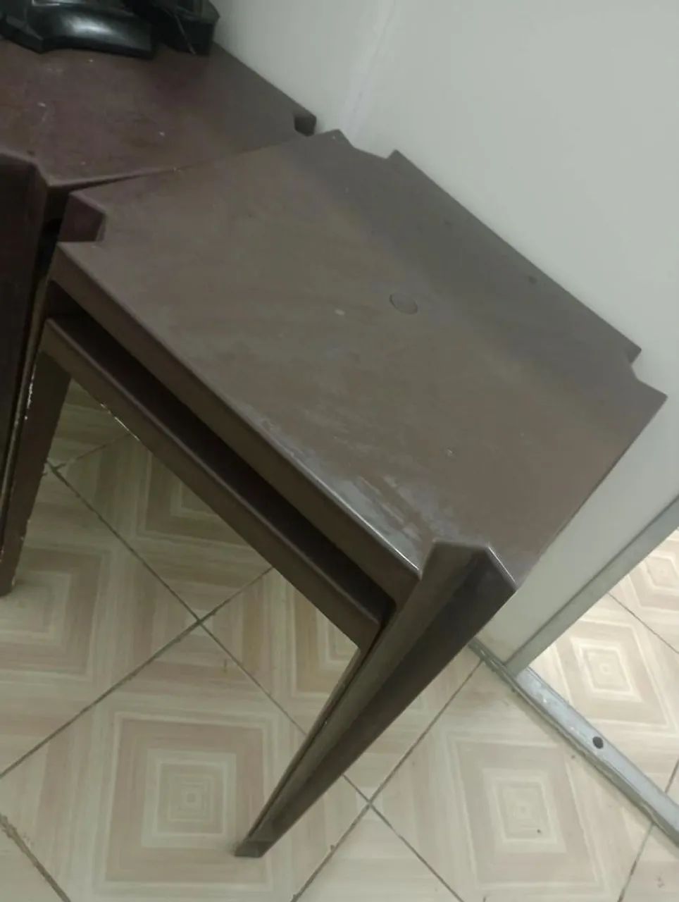 Mesa e cadeiras 
