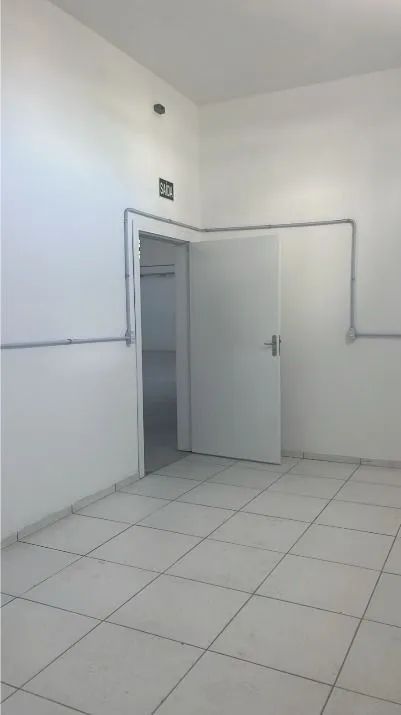 Galpão Comercial com Grande Área de Terreno  Vila Nova - Foto 5