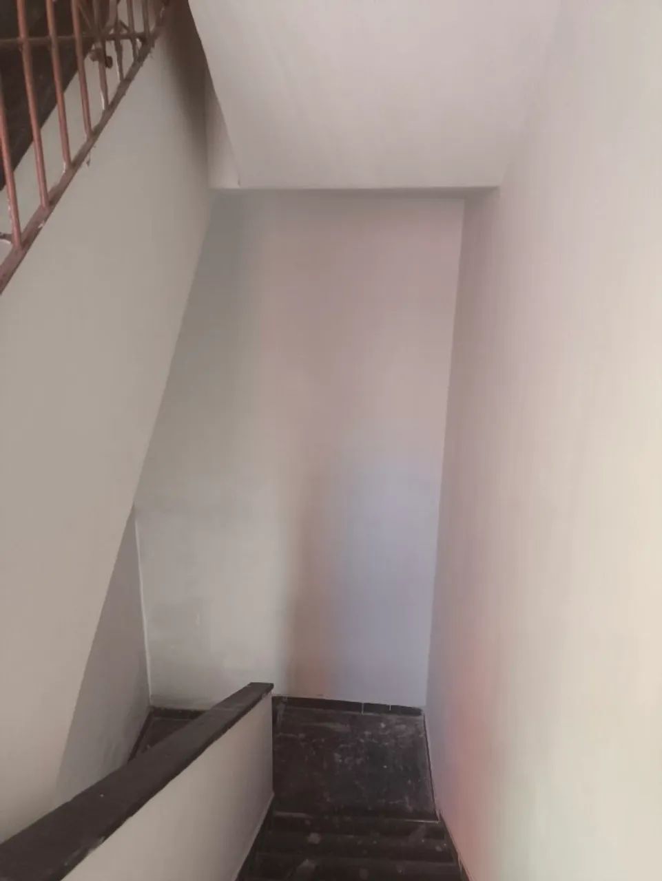 ALUGO NO COMERCIO SALA OU MORADIA - Foto 2