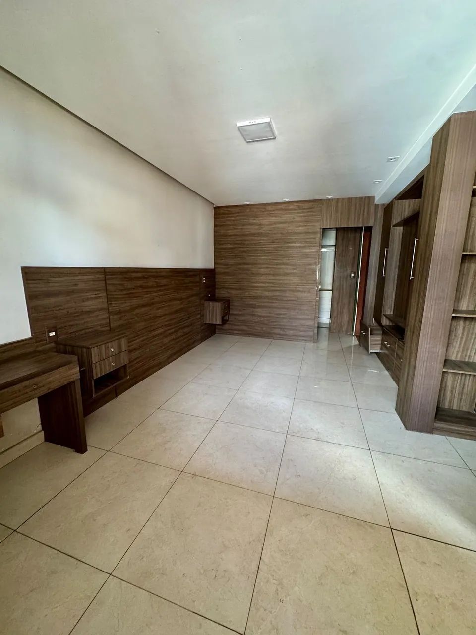 Casa 4 quartos com suíte e área gourmet em Maringá - Serra - Foto 2