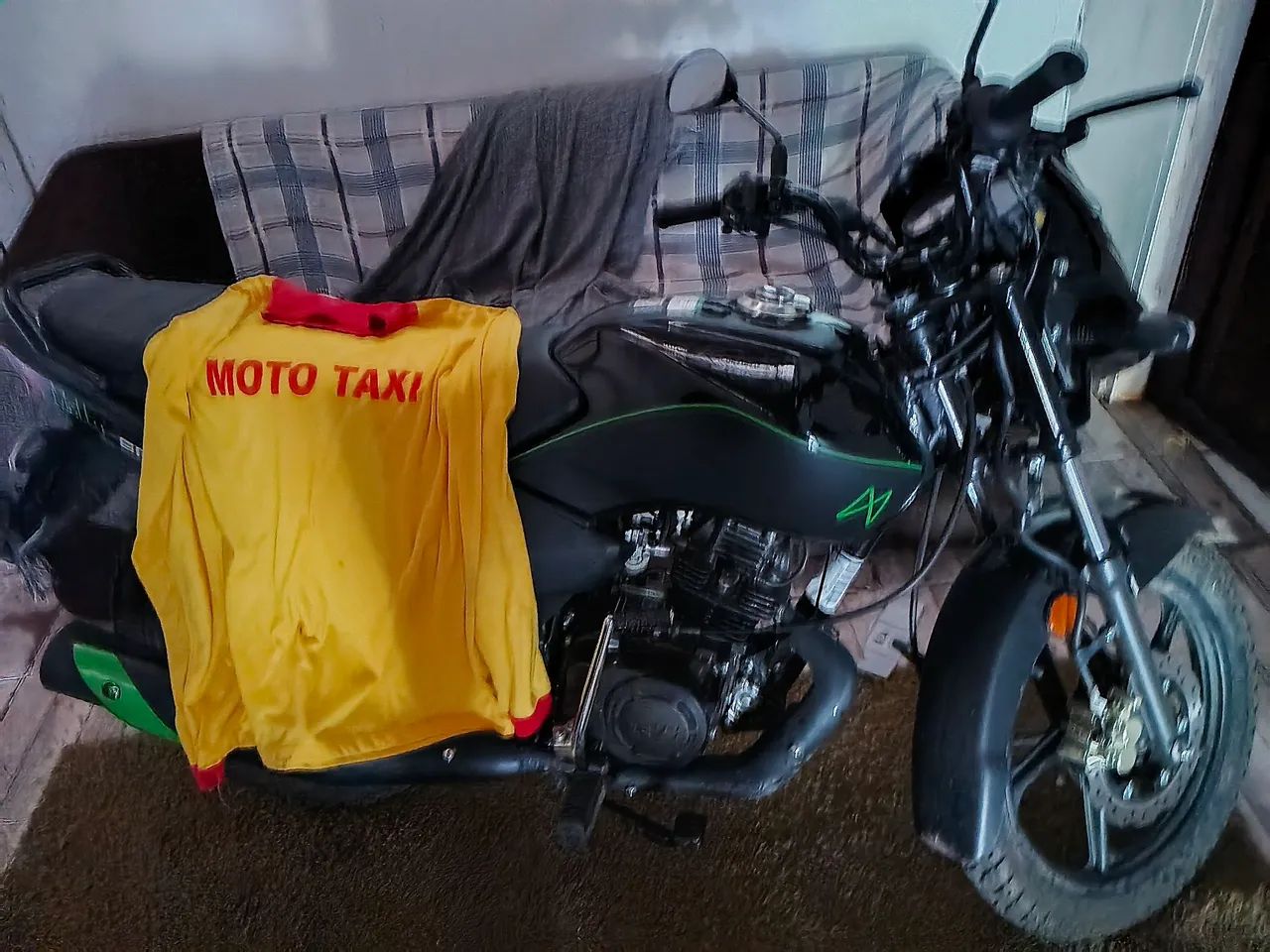 Entregador disponivel. Corrida . Barato