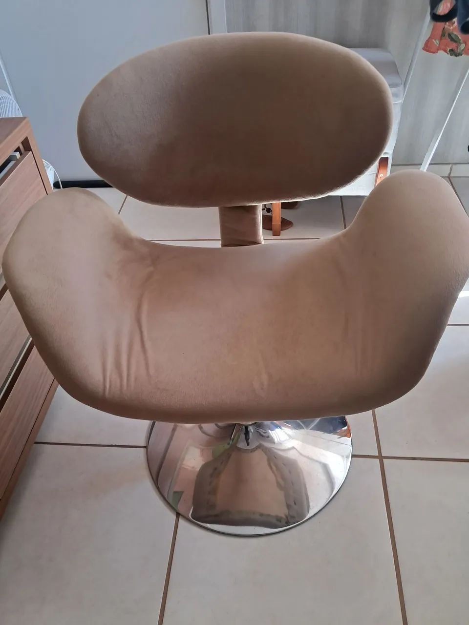 Vendo cadeira giratória  - Foto 3