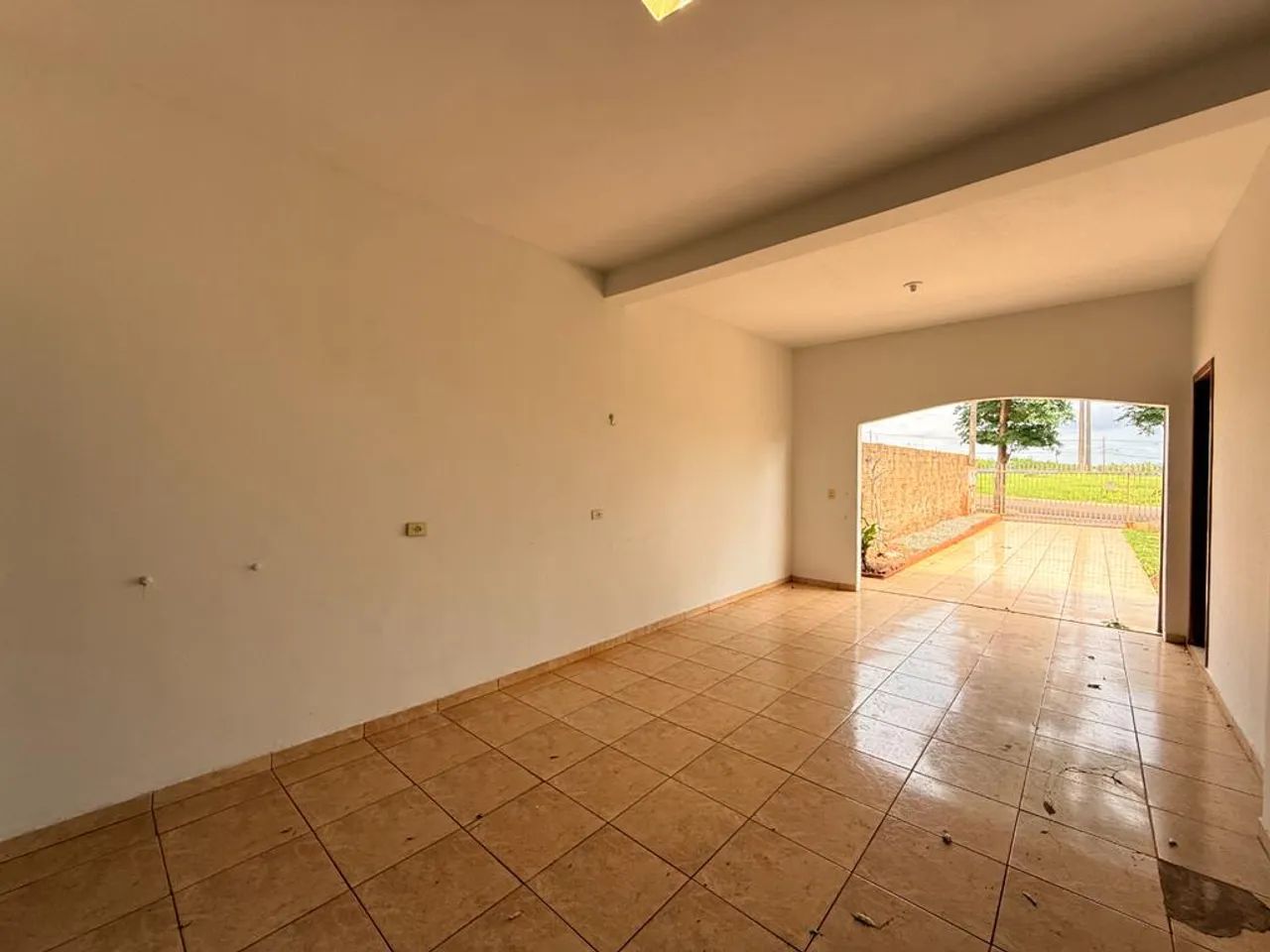 Casa para alugar em Maringá, Jardim Universo, com 3 quartos, com 69.68 m² - Foto 4