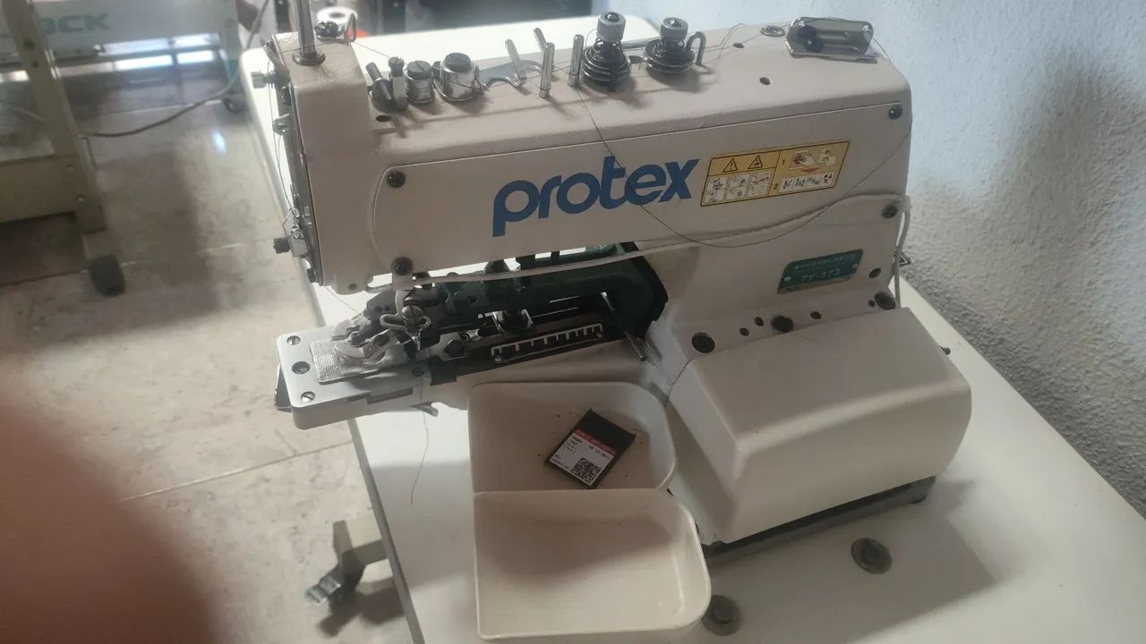 Vende se caseadeira e botoneira  - Foto 4