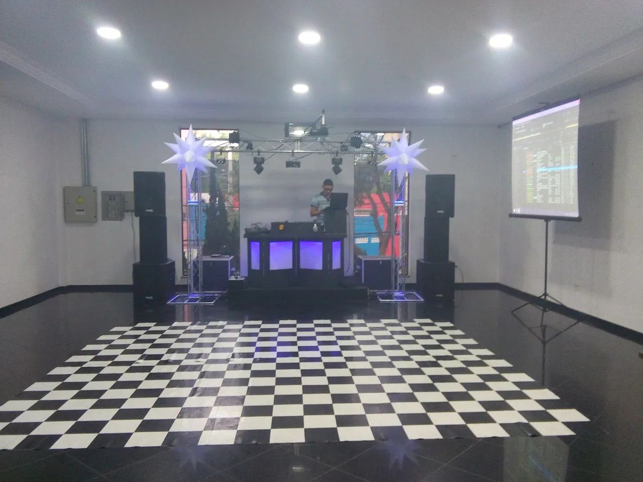 Equipamento de Som e Iluminação  - Foto 2