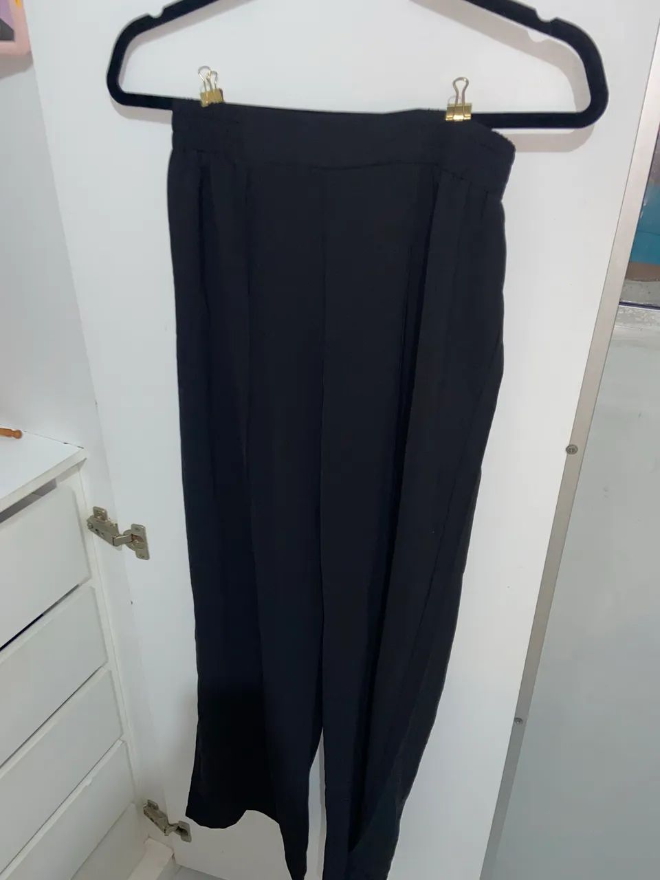 Bazar e brechó  20/30 calça, cropped, vestido 