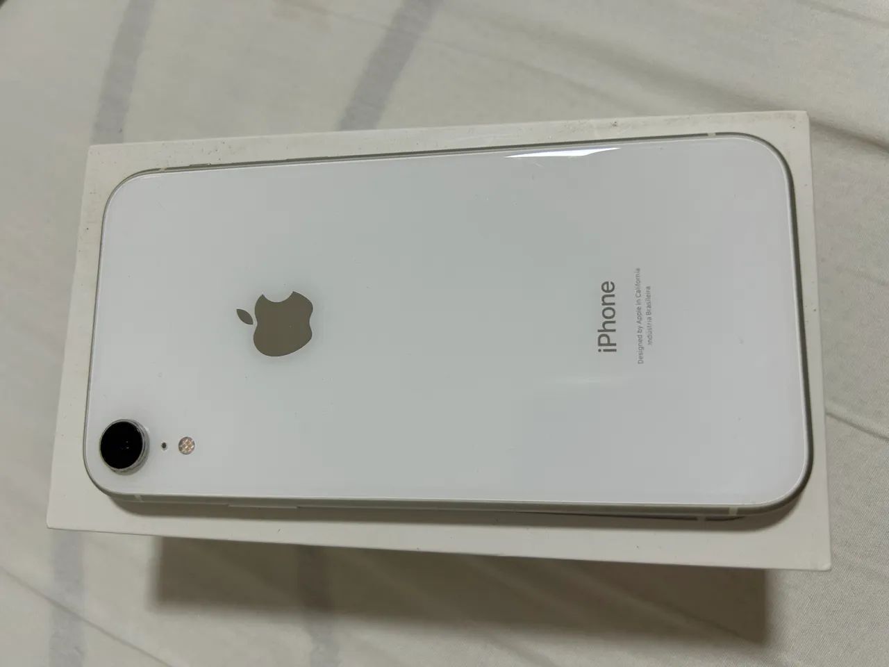 Iphone XR 64gb branco - Celulares e Smartphones - Ajuda de Cima