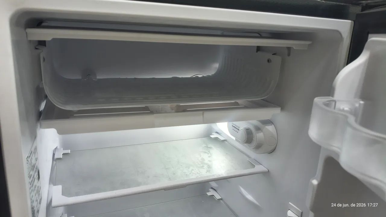 Frigobar Electrolux 90L - Foto 4
