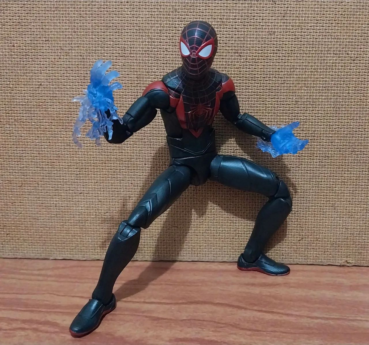 Miles Morales PS5 - Marvel Legends - Foto 3