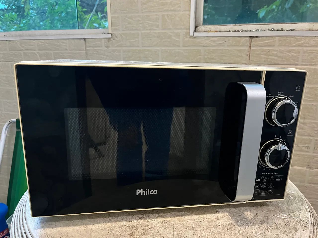 Micro-ondas Philco 
