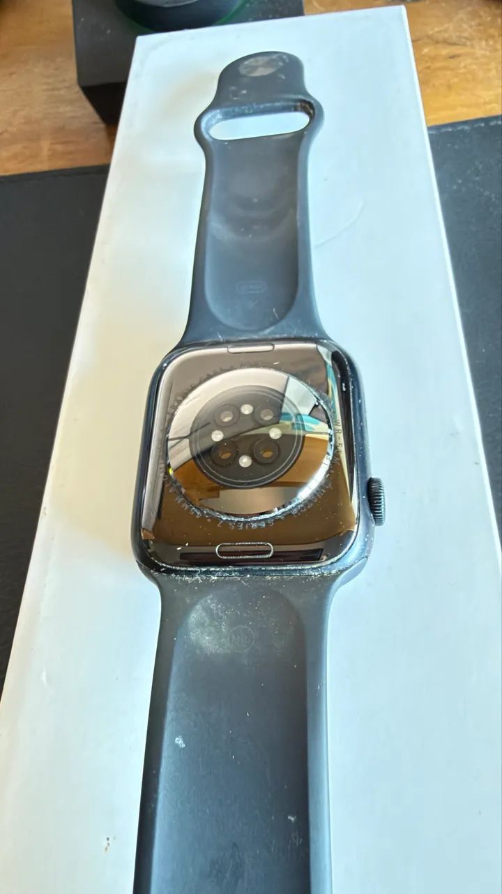 Apple Watch 7 - 45 mm - Foto 5