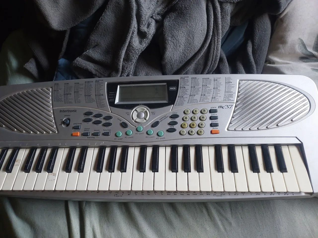 Teclado intertronic
