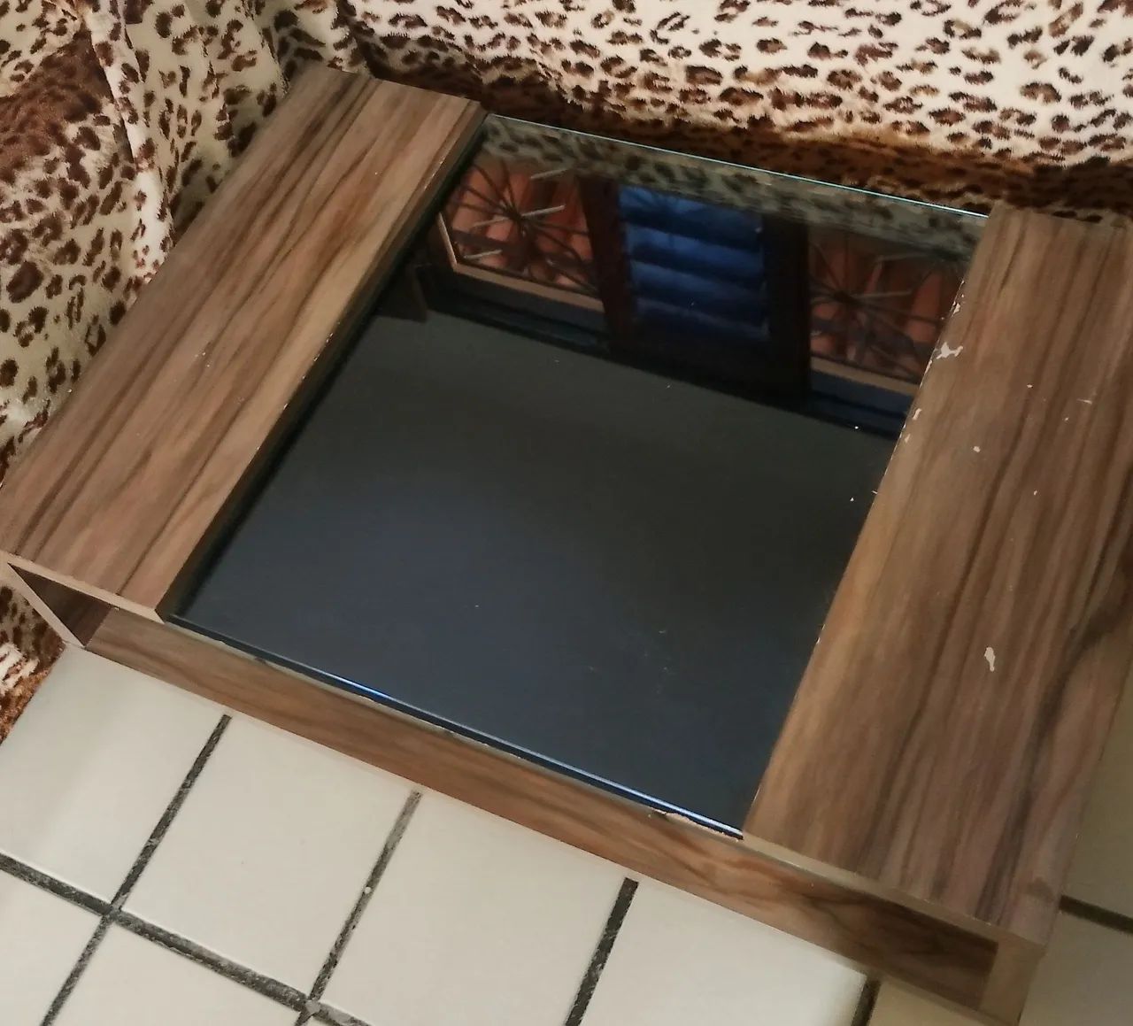 Mesa de centro usada - 90 x 60 cm
