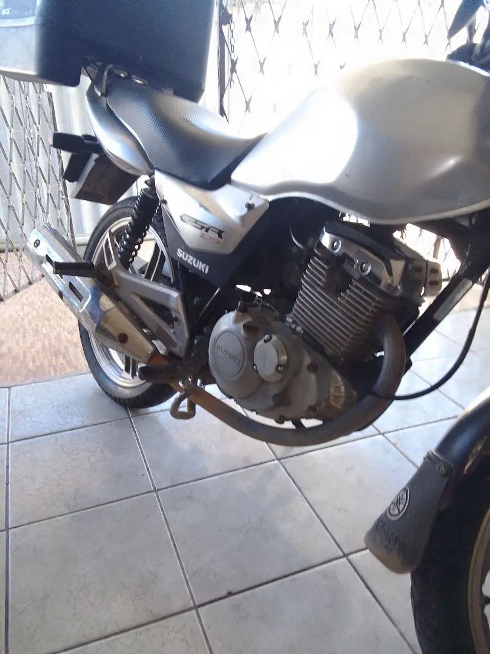 Excelente moto suzuki  - Foto 4