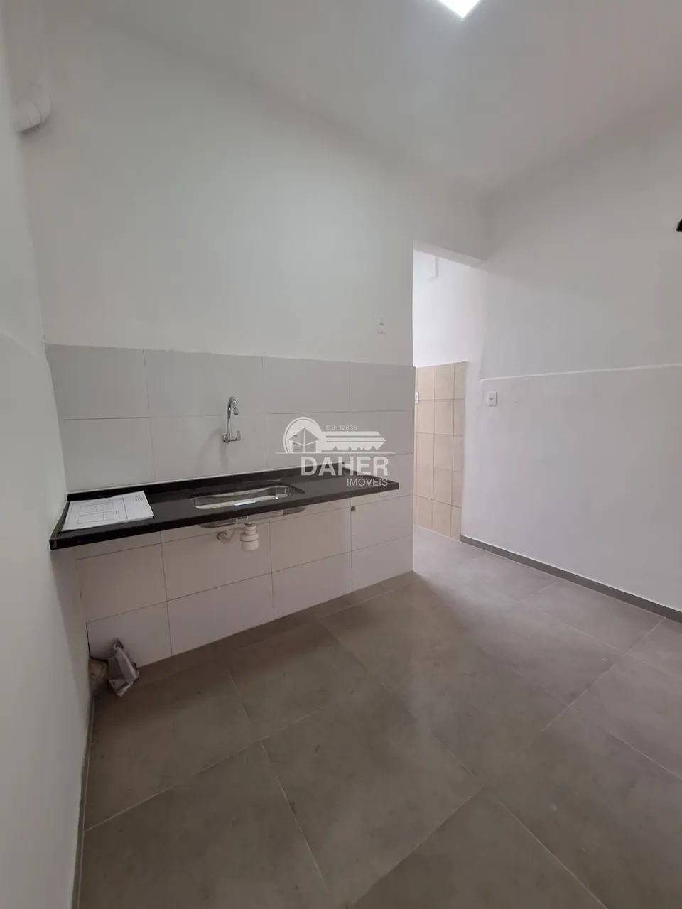 Apartamento 2 Quartos c/Dependência - Quintino. Cód CDQ 172 - Foto 4