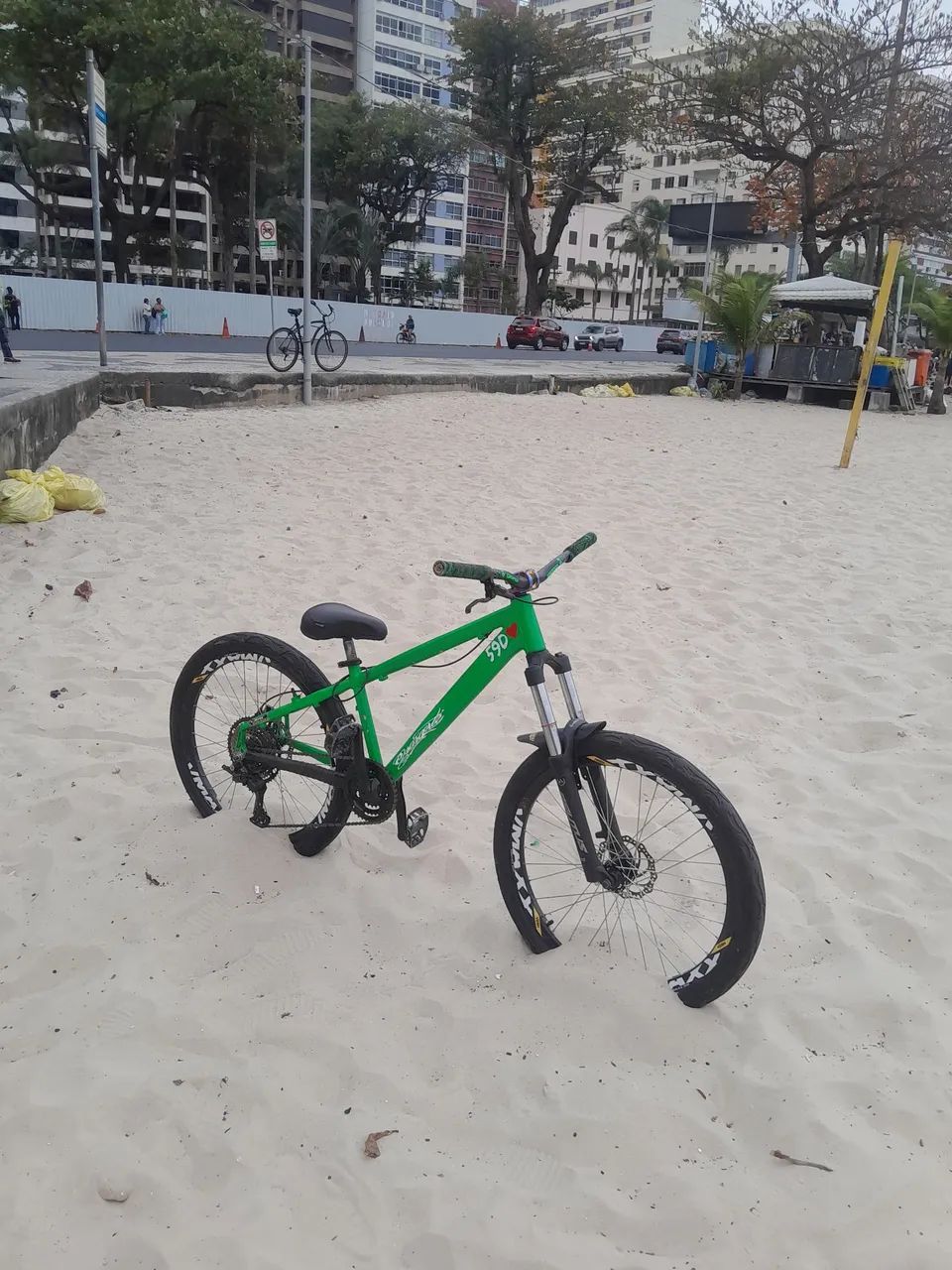 Bicicleta aro 26 gios 