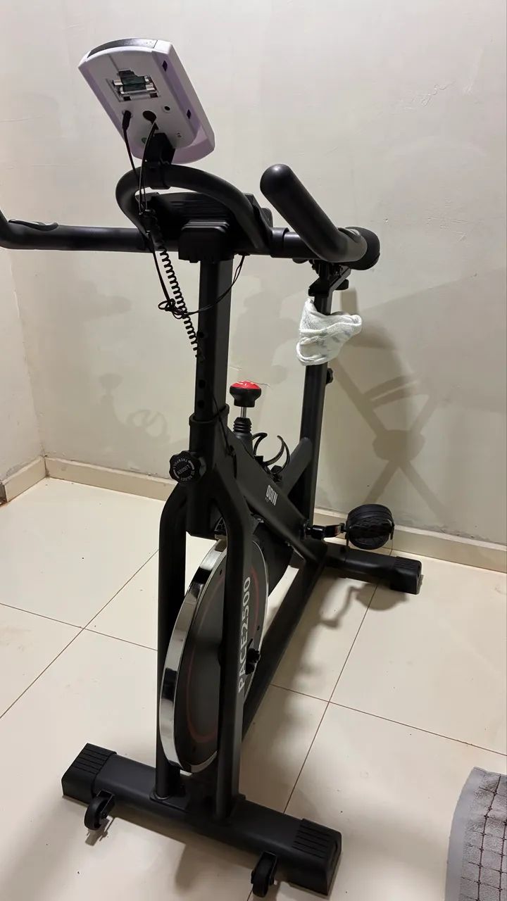 Vendo Bicicleta Ergométrica Odin PACE 2500