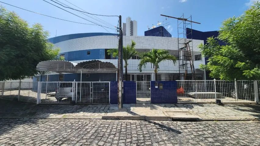 Apartamento no Jardim Oceania com  3 quartos sendo 1 suíte.