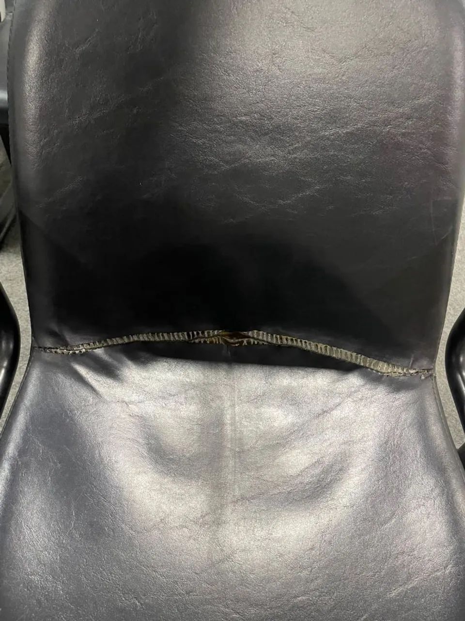 VENDE-SE - CONJUNTO DE CADEIRAS - Foto 3