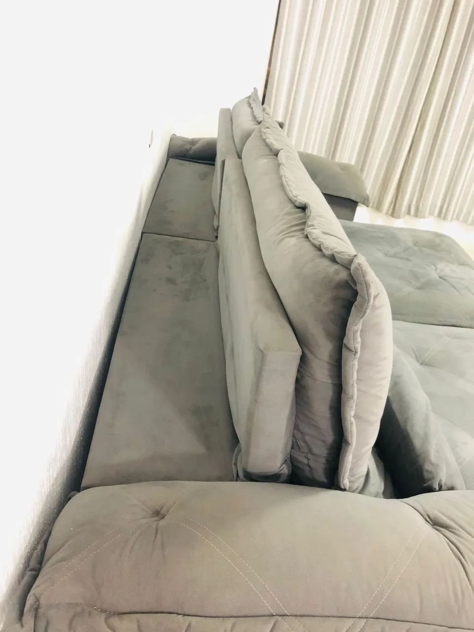 Sofá retrátil e reclinável suede  - Foto 4