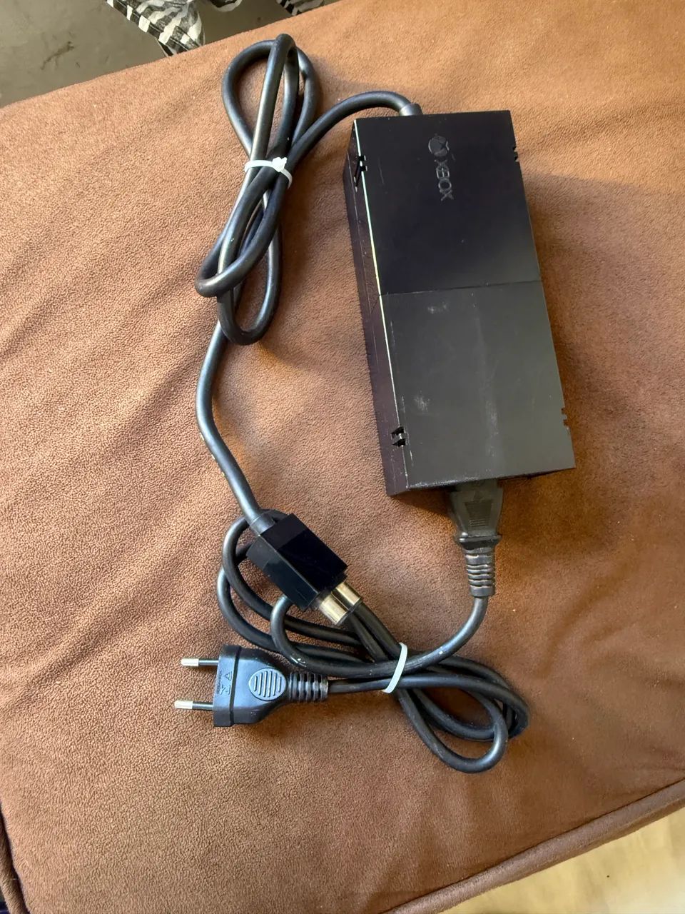 Fonte ORIGINAL XBOX one Bivolt  - Foto 3