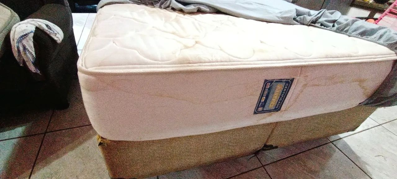 Cama box casal Quemm usada entrego  - Foto 5