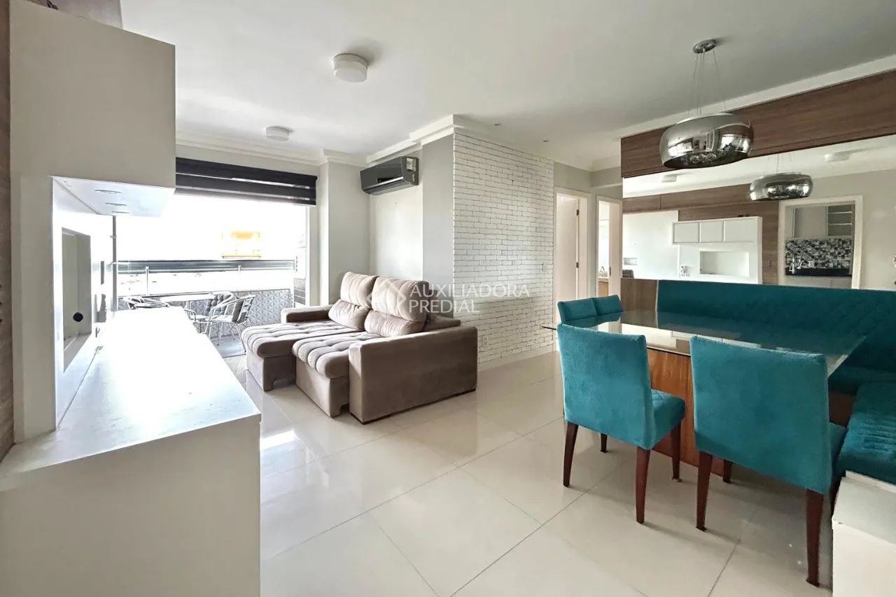 Apartamento para alugar com 77m², 2 quartos e 1 vaga - Foto 2
