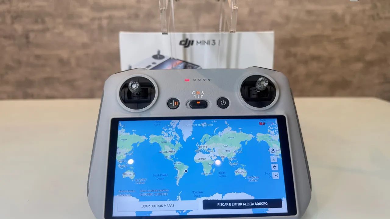     Drone DJI Mini 3 4K Controle tela Câmera Vertical Horizontal Alcance 10km - Foto 2
