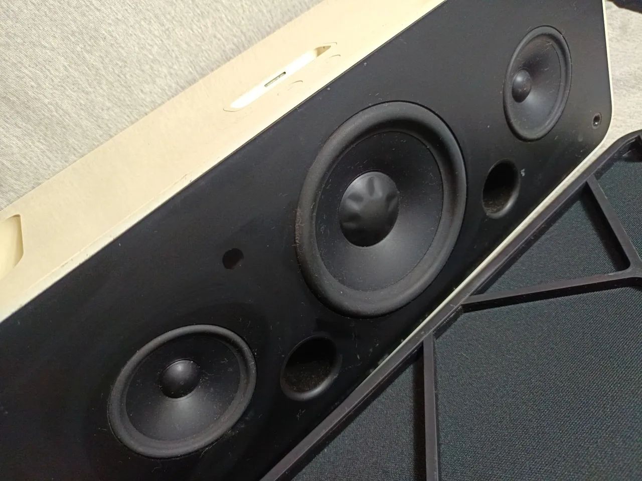 Caixa de som Apple iPod Hi-Fi (Modelo A1121) - Aparelhos de Som