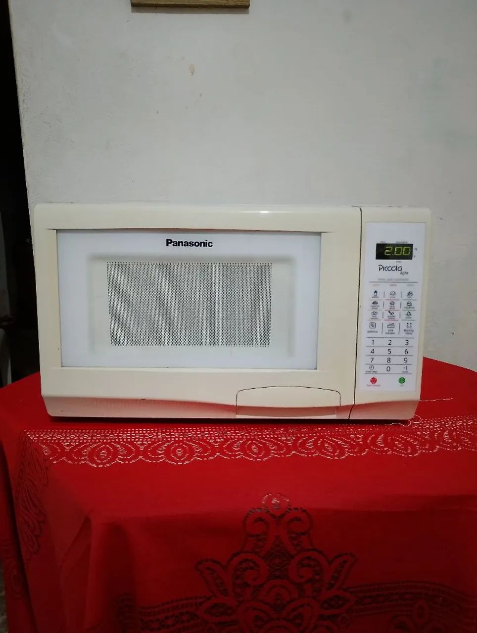 Microondas 20 litros semi novo  - Foto 2