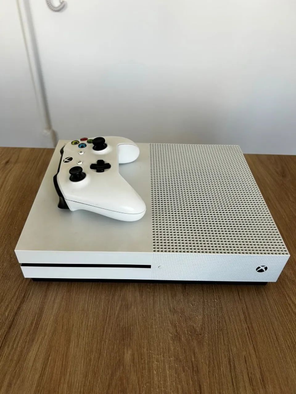 Microsoft Xbox One S Branco