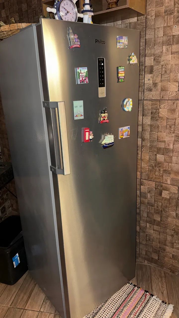 Freezer Philco vertical 