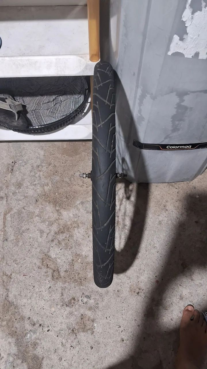 Roda de bicicleta frontal aro 26  - Foto 5